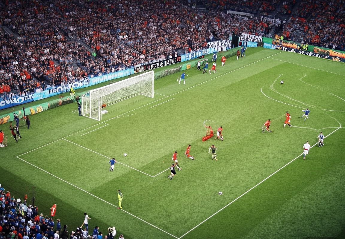 阿根廷荷兰世界杯经典对决：激情与传奇回顾(图2)